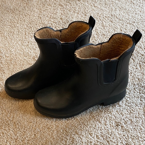 Chooka Black Winter Boots - Picture 1 of 6